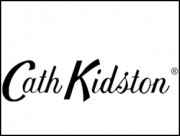 Cath Kidston Wallpaper_WOODSTOCK ROSE_Space Innovation